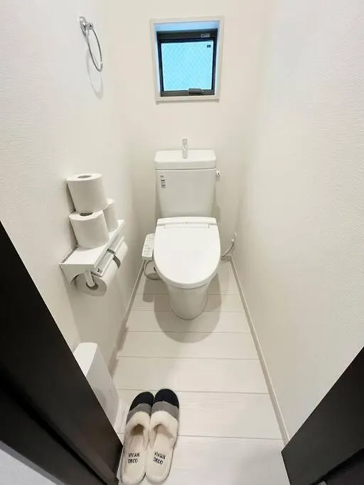 Good Access 3Ldk 15 People! Spacious Room Tokyo Apartment